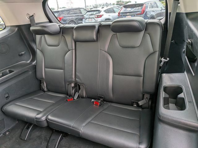 Used 2021 Kia Telluride LX FWD image 18