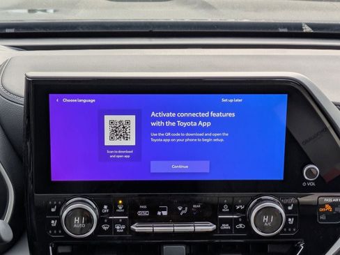 New 2026 Toyota Highlander Limited image 20