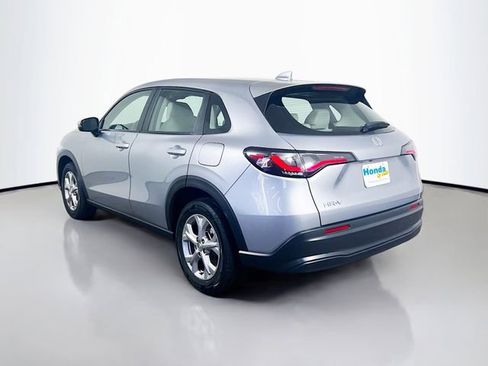 Used 2024 Honda HR-V LX image 7