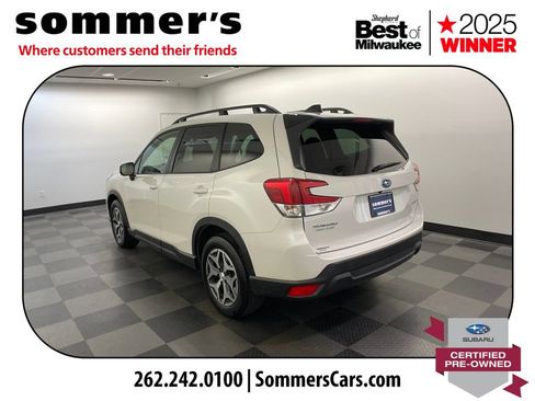 Certified 2024 Subaru Forester Premium AWD/4WD image 4