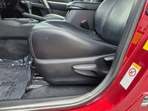 Used 2018 Toyota RAV4 XLE FWD image 13