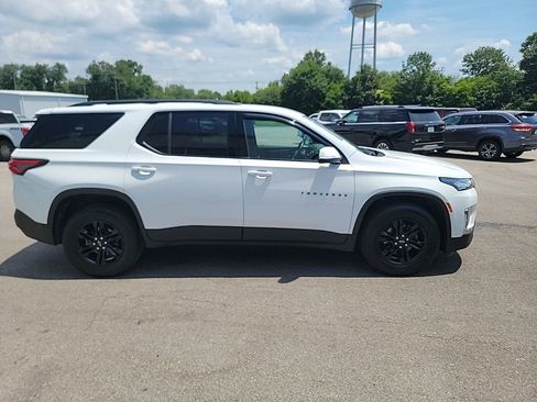 Used 2023 Chevrolet Traverse LT FWD image 6