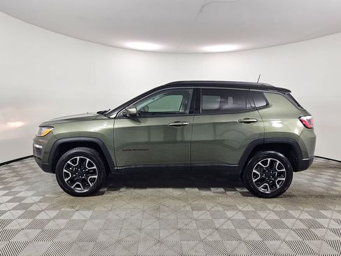 Used 2019 Jeep Compass Trailhawk w/ Cold Weather Group AWD/4WD image 4