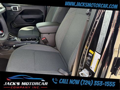 Used 2026 Jeep Wrangler Unlimited Sport AWD/4WD image 30