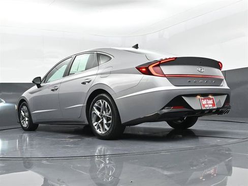 Used 2023 Hyundai Sonata SEL FWD image 29