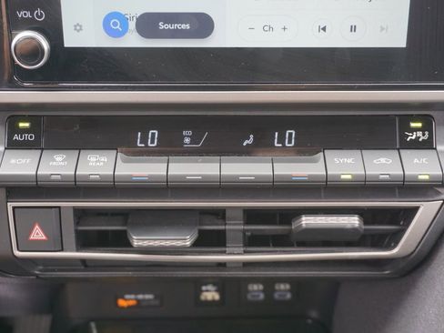 Certified 2025 Toyota Camry LE FWD image 10