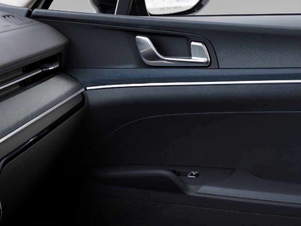 New 2026 Kia K5 LXS FWD image 25