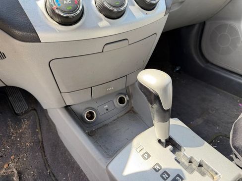 Used 2009 Hyundai Elantra SE FWD image 20