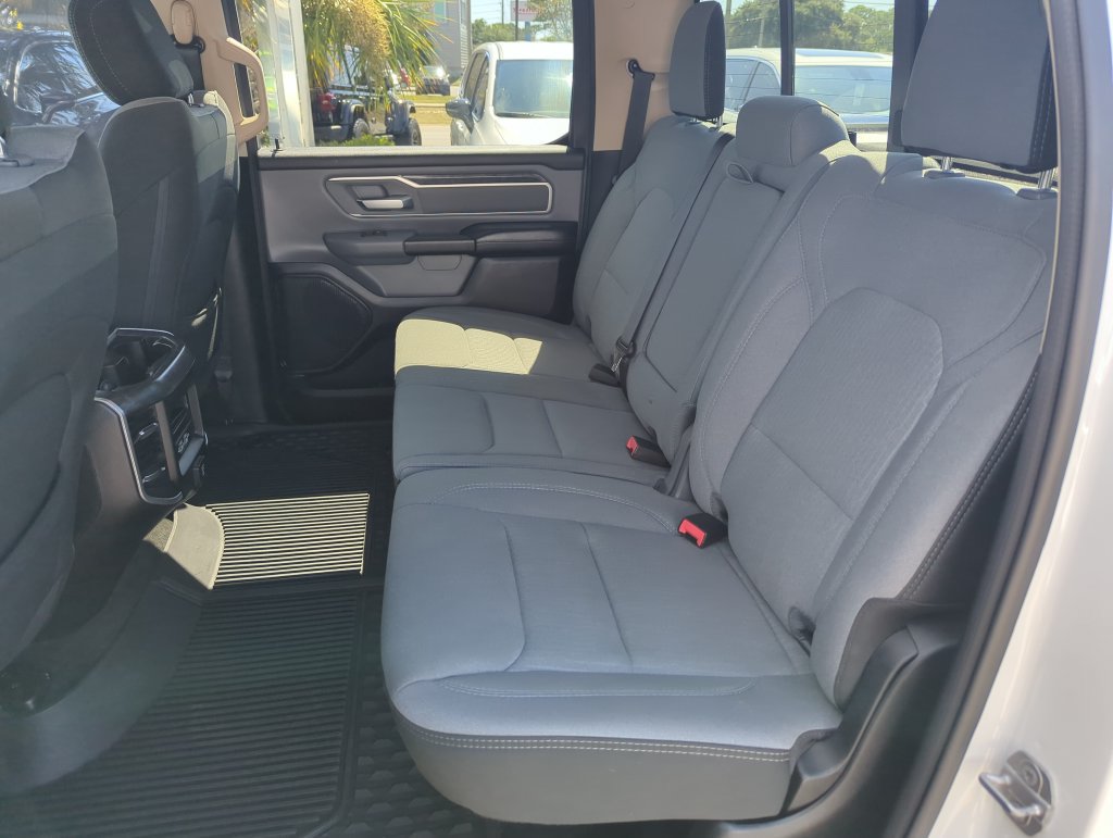 Used 2020 RAM 1500 Big Horn AWD/4WD image 27
