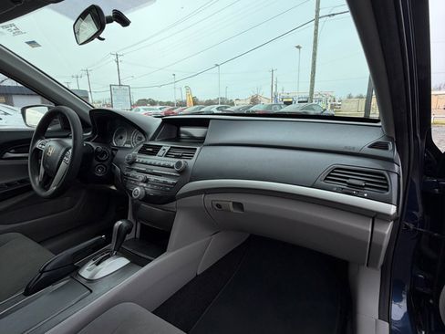 Used 2012 Honda Accord LX image 15