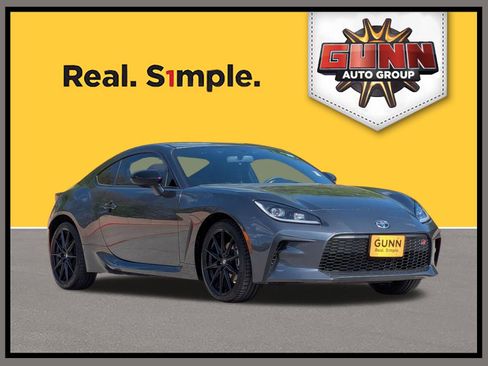 Used 2024 Toyota GR86 Premium image 1