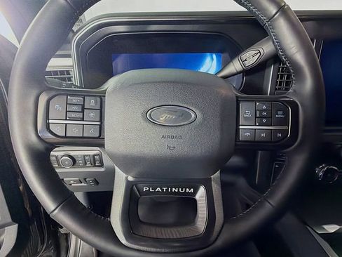 Used 2025 Ford F250 Platinum AWD/4WD image 13