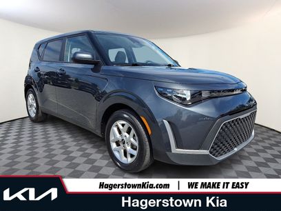 Certified 2025 Kia Soul LX w/ LX Technology Package