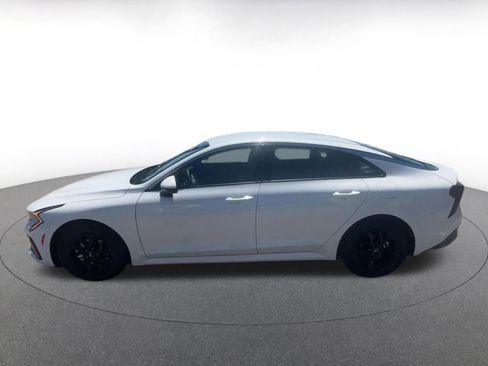 Used 2025 Kia K5 LXS FWD image 10