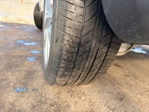 Used 2020 Land Rover Range Rover Evoque SE image 44