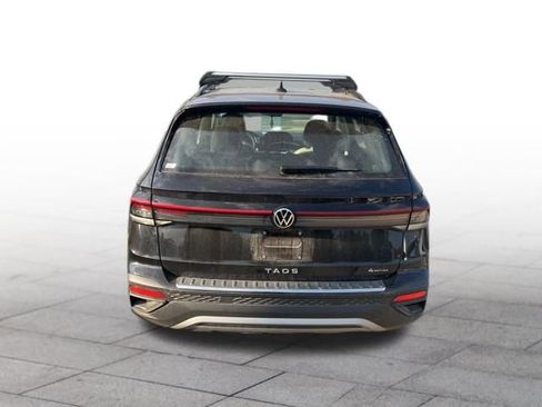 Used 2025 Volkswagen Taos S image 5