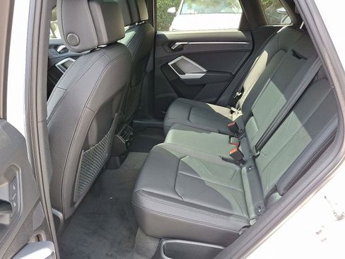 New 2025 Audi Q3 2.0T Premium image 8