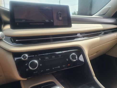 Used 2023 INFINITI QX60 Luxe w/ Performance Audio Package AWD/4WD image 38