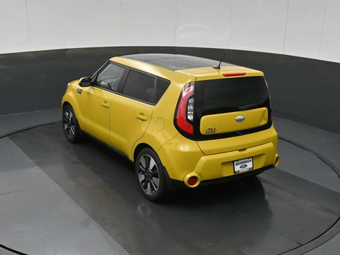 Used 2014 Kia Soul ! w/ Sun & Sound Package FWD image 14