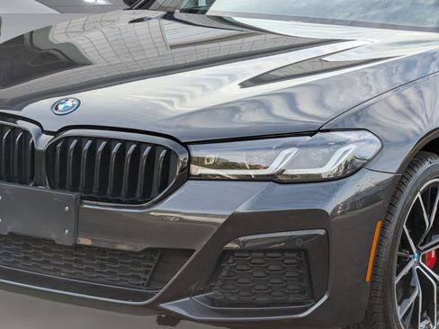 Certified 2023 BMW 530e xDrive w/ Premium Package image 11