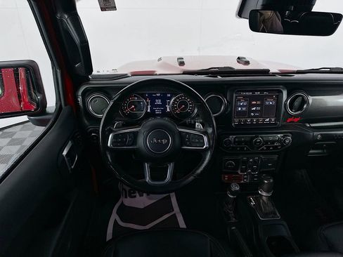 Used 2022 Jeep Wrangler Unlimited Rubicon w/ Xtreme Recon 35" Tire Package AWD/4WD image 23