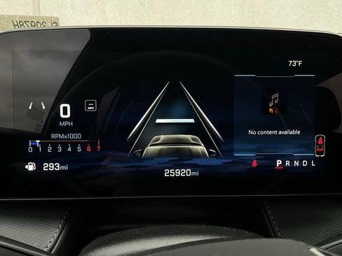 Used 2025 Chevrolet Equinox LT image 36