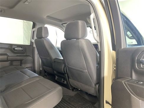 Used 2023 Chevrolet Silverado 1500 Custom Trail Boss w/ LPO, Dark Essentials Package image 32