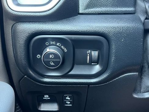 Used 2021 RAM 1500 Big Horn AWD/4WD image 20