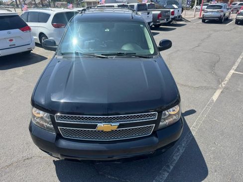 Used 2012 Chevrolet Suburban LT AWD/4WD image 16