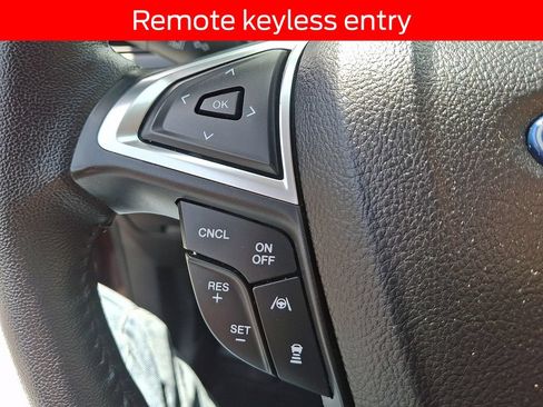 Used 2023 Ford Edge Titanium AWD/4WD image 19