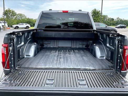 Used 2026 Ford F150 STX w/ F-150 LOBO Package AWD/4WD image 9