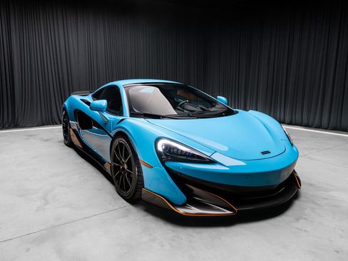 Used 2020 McLaren 600LT Spider image 12