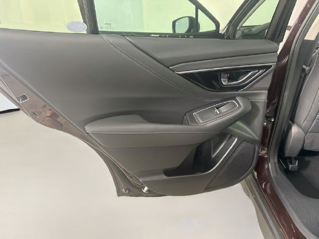 Used 2024 Subaru Outback Limited AWD/4WD image 25