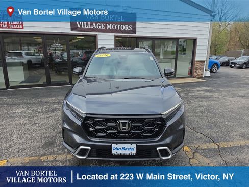 Used 2024 Honda CR-V Sport Touring image 2
