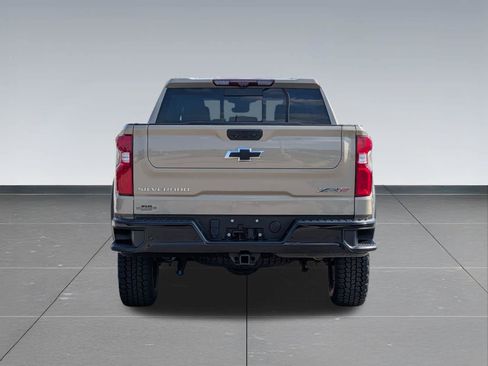 Used 2022 Chevrolet Silverado 1500 ZR2 w/ Technology Package AWD/4WD image 5