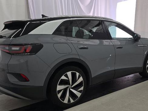 Used 2022 Volkswagen ID.4 Pro S image 4