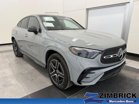 Certified 2025 Mercedes-Benz GLC 300 4MATIC image 1