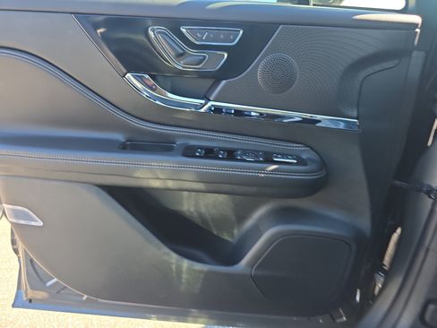 New 2026 Lincoln Corsair Premiere AWD/4WD image 26