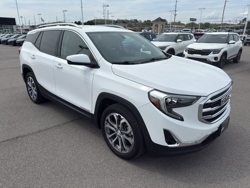 Used 2019 GMC Terrain SLT w/ Preferred Package FWD image 12