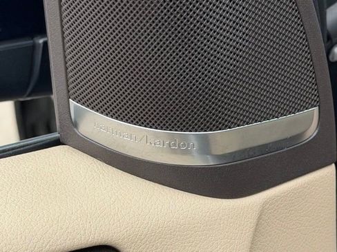 Used 2017 Mercedes-Benz GLS 450 4MATIC image 25