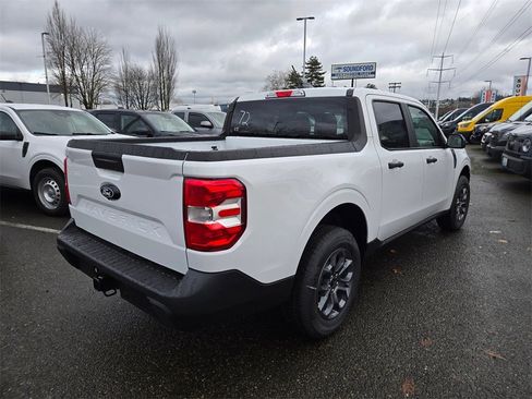 New 2026 Ford Maverick XLT image 5