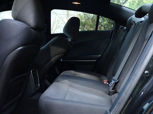 Used 2016 Dodge Charger R/T image 16