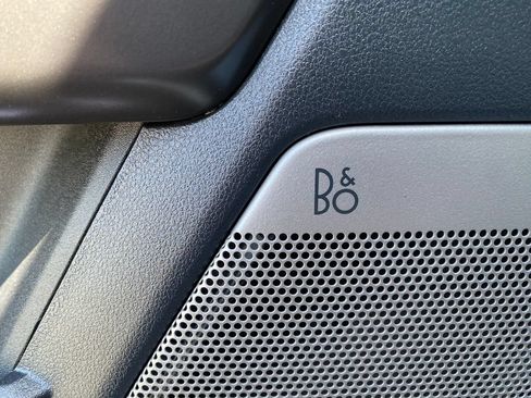 Used 2025 Ford F150 Lariat AWD/4WD image 14