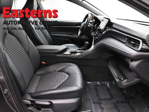 Used 2023 Toyota Camry SE FWD image 23