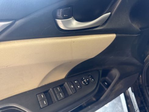 Used 2018 Honda Civic LX image 16