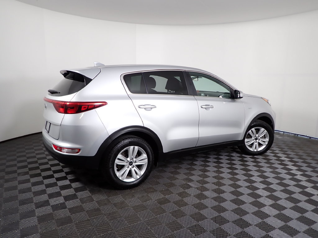 Used 2019 Kia Sportage LX AWD/4WD image 16