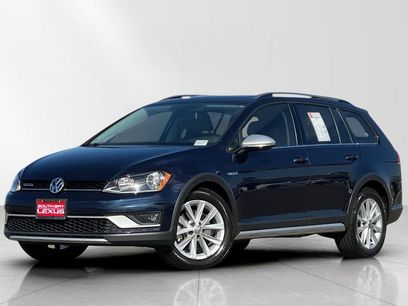 Used 2017 Volkswagen Golf Alltrack SE