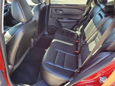 Certified 2023 Nissan Rogue SL w/ SL Premium Package image 11