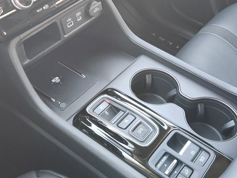 Used 2024 Honda Pilot EX-L image 23