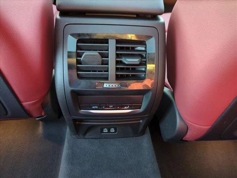 Used 2024 BMW X3 xDrive30i w/ Convenience Package w/ZPA AWD/4WD image 18